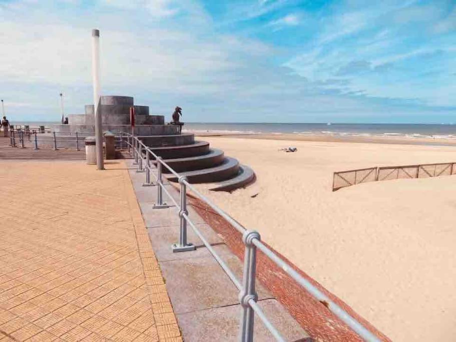 Casita Ostend City & Beach Oostende Exterior foto